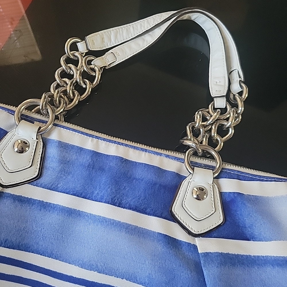 Coach poppy Beach purse